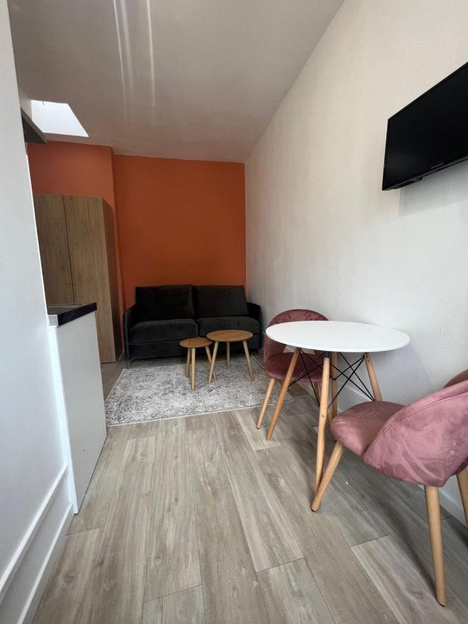 Appartement Studio - Buttes Chaumont à Paris Extérieur photo